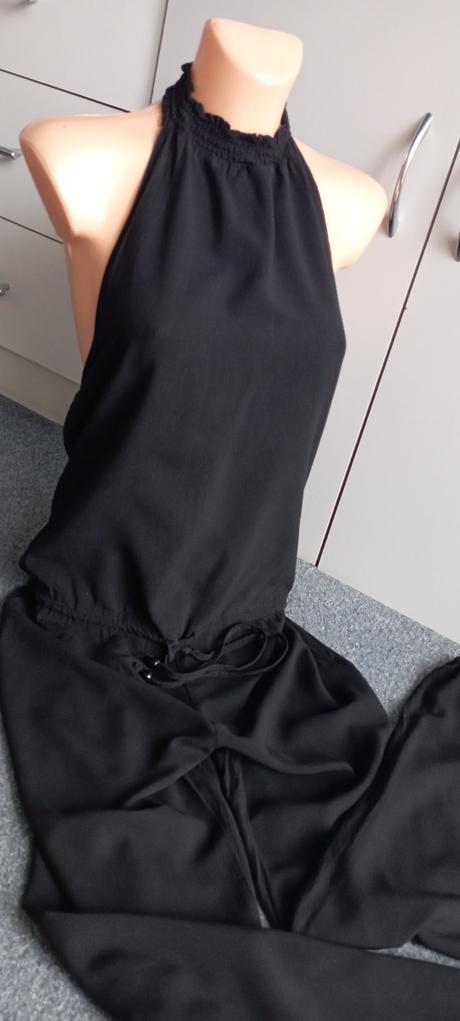 Overal volná záda zn."okay" vel."36/s i větší vel, okay,36