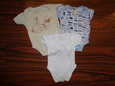Body pro chlapečka - 3 kusy - velikost 62, 62