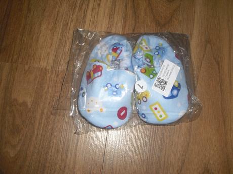 Capáčky s autíčky, <17