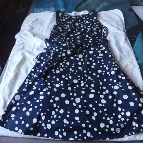 Puntíkované letní šatičky, f&f,40