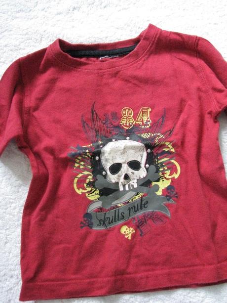 Tričko  s lebkou, 86