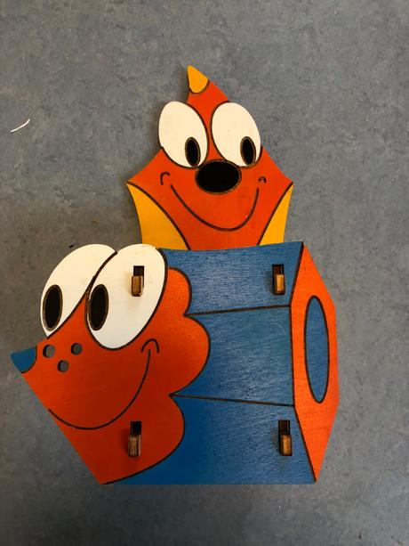 Stojánky na pastelky, 