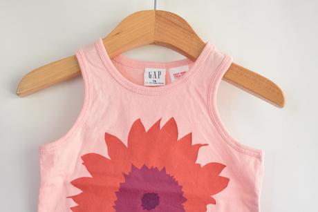 Tílko vel. 12 - 18 m, gap,86