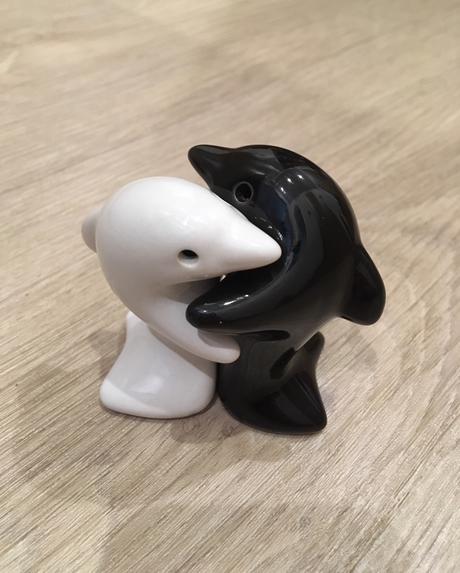 Keramická slánka a pepřenka - delfínci, 