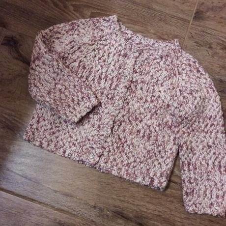 Svetřík protkaný stříbrnou nitkou, f&f,92