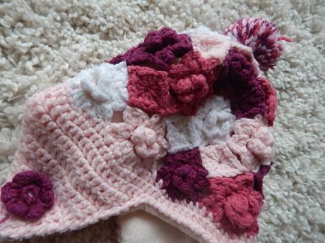 Krasna čepice ala next, 104