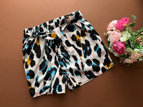 Šortky společenské - v.152, 152