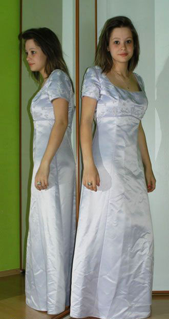 Společenské dlouhé plesové světle fialové šaty, 40