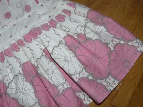 Šaty s panenkou, 128