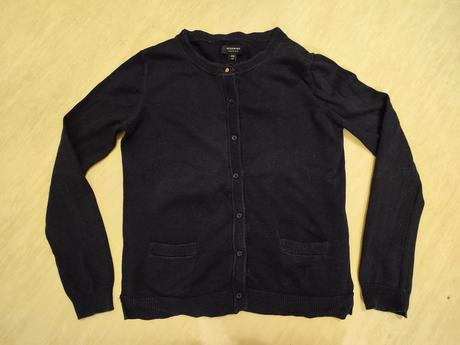 Svetr reserved 146, reserved,146