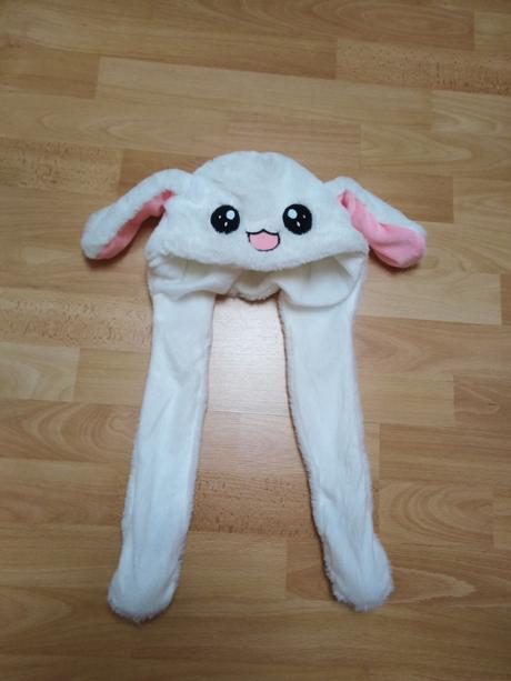 Svítící čepice, 146