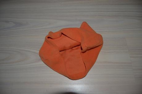 Dětská flísová, vyteplená čepice s rohy, 68