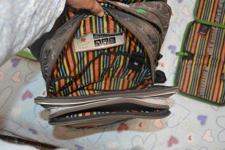 Tříkomorový školní batoh topgal s dinosaurem penál,