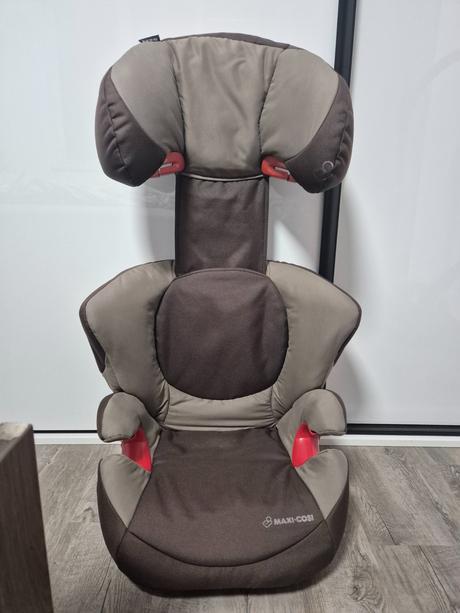 Autosedačka maxi cosi, maxi cosi