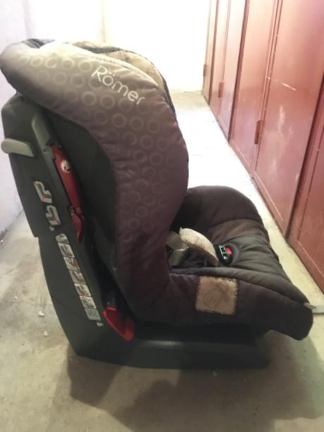 Autosedačka römer, römer