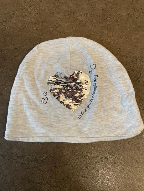 Dívčí jarní podzimní čepice s měnícími flitry, pepco,128