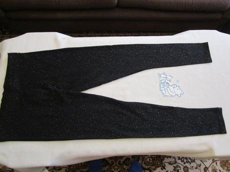 Nové černébavl. legíny s třpitivým potiskem, esmara,l