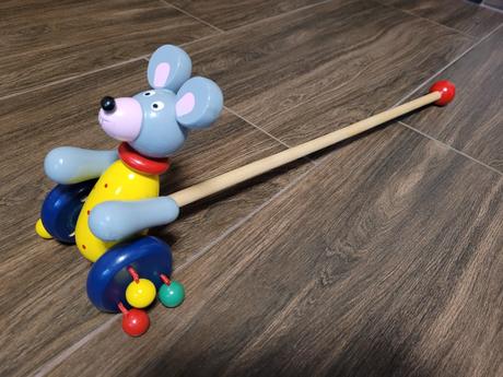 Krásná myška na tyči, 