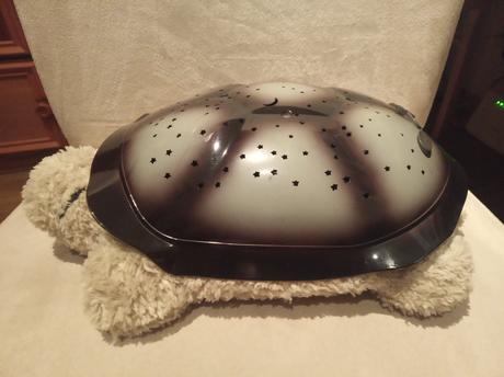 Svítící želva + dárek, 