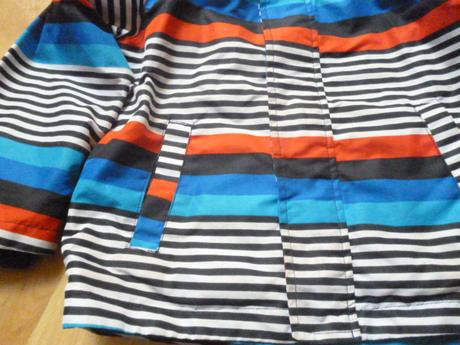 Pruhatá bunda vel. 2-3, 98