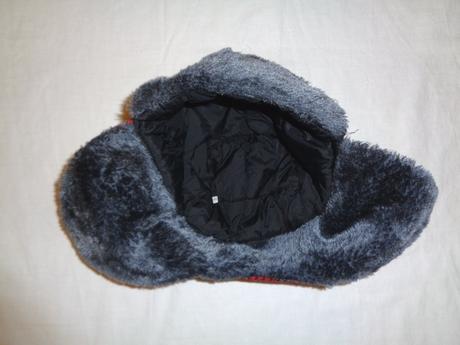 Luxusní červenošedá ušanka, h&m,110