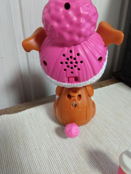 L.o.l. pejsek na baterie,