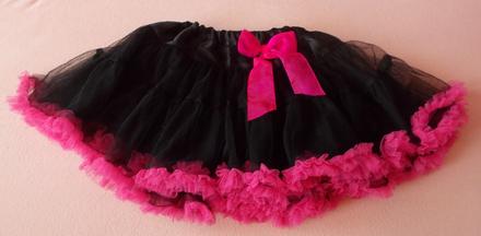 Tylová černá sukýnka s mašlí, 140