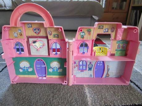 Domeček pro panenky zn.disney, 