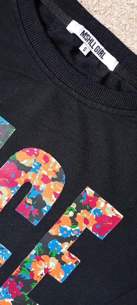 Mikina zn."mshll girl" vel."s", s