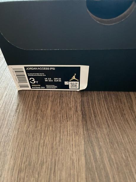 Tenisky, air jordan,35