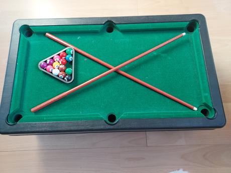 Stolní kulečník mini,