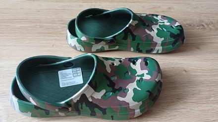 Nove maskacove crocsy, 38