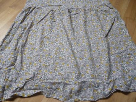 Lehké kytkaté šaty vel. 14-15 l i maminy vel.s, primark,170