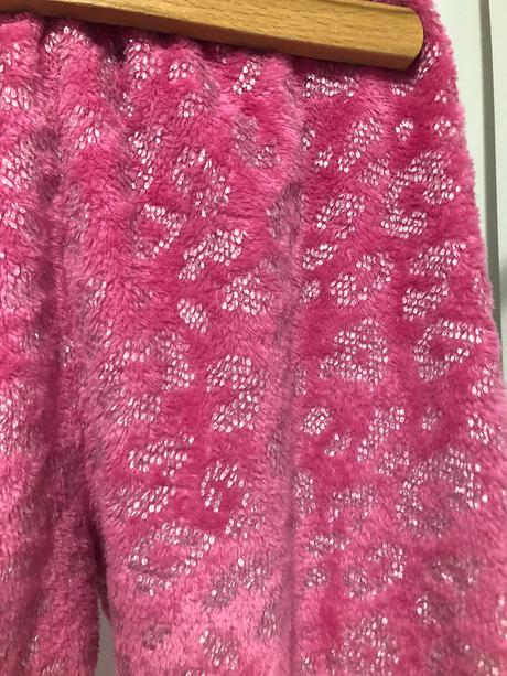 Plyšové tepláky se stříbrným vzorkem, 128