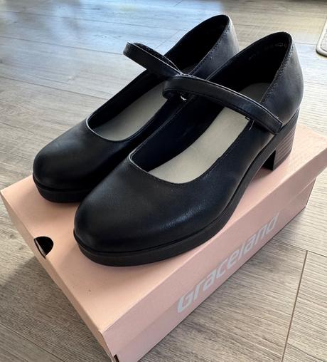 Baleríny na podpatku, graceland,33