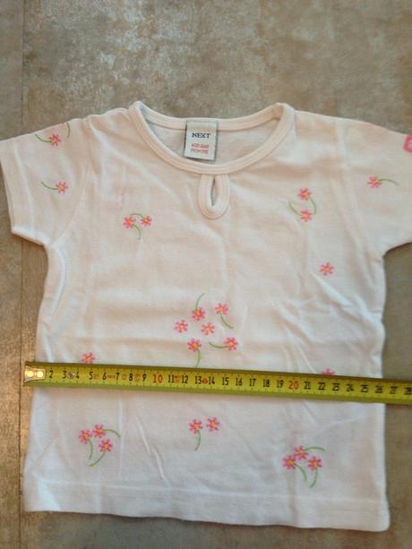 Bílé tričko bavlna next kytičky 3-6měs, 8 kg holka, next,62