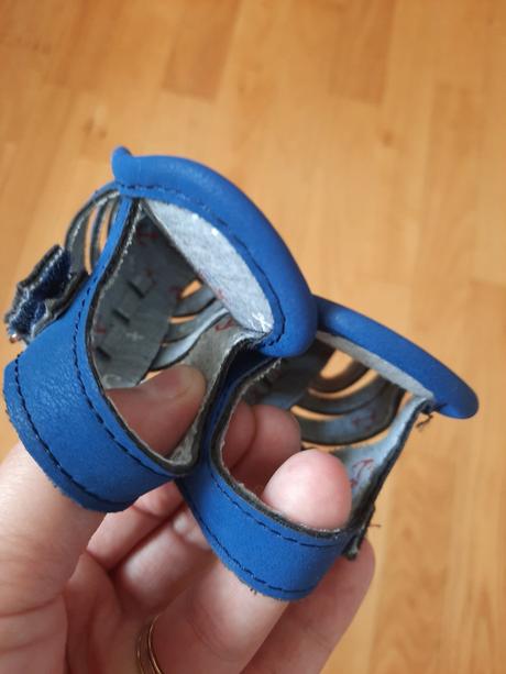 Capáčky sandále, reserved,<17