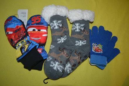 2x rukavice cars a silné ponožky,104-110, disney,104 / 110