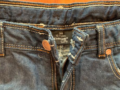 Dzinove sortky, takko,146