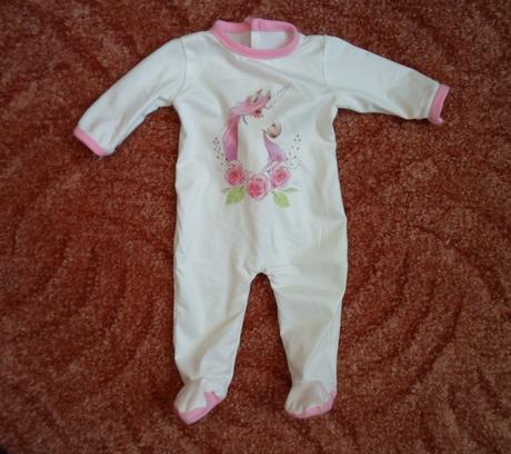 Bílý overal pro panenky, 