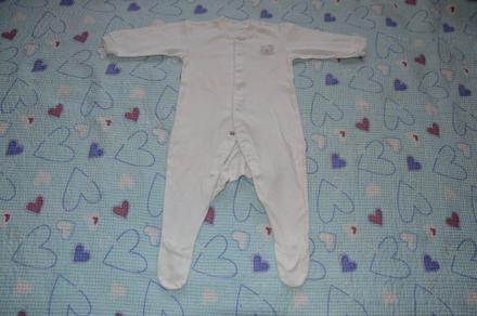 Bílý overálek s medvídkem, tesco,74