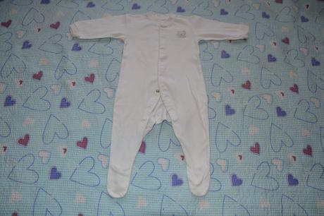 Bílý overálek s medvídkem, tesco,74