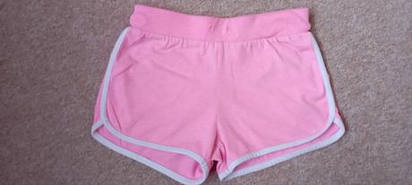Tílko a šortky vel."128/134", 128