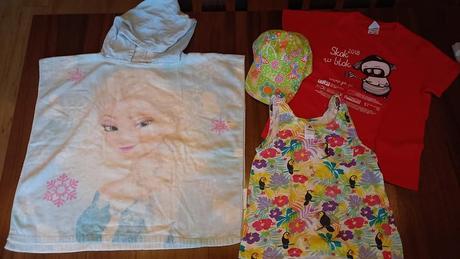 Balík 13 ks dívčího oblečení vel. 128 - 134, 122–134