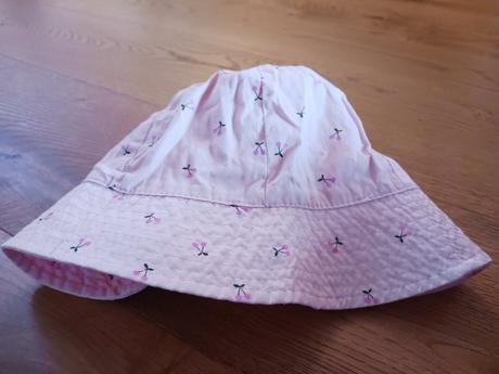 H&m klobouček č.134/140, h&m,134