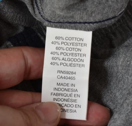 Kraťasy vel. 3 roky, 98