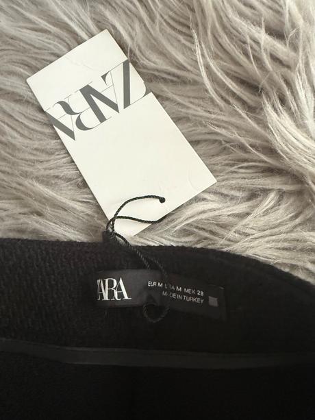 Kraťasová sukně, zara,m