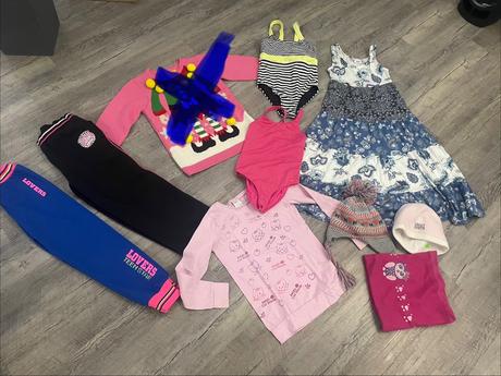 Set oblečení vel.140/146, 140–152