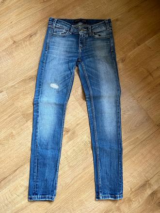 Bezva pružné pohodlné džíny, rifle zara, zara,152