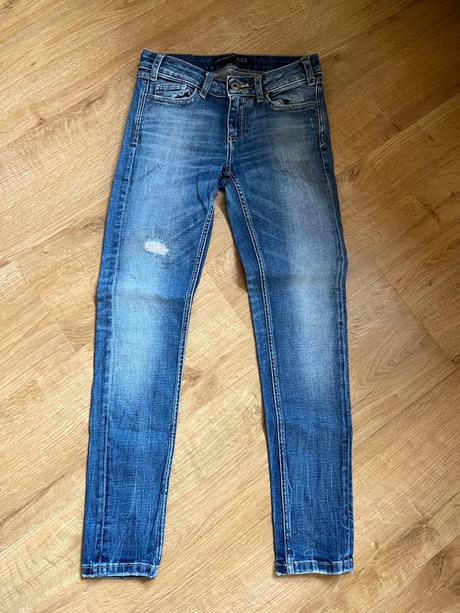 Bezva pružné pohodlné džíny, rifle zara, zara,152